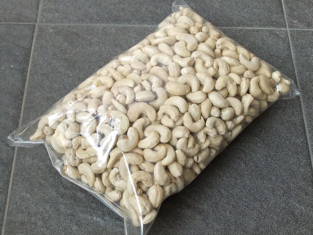 King Size Cashews W180 representative photograph